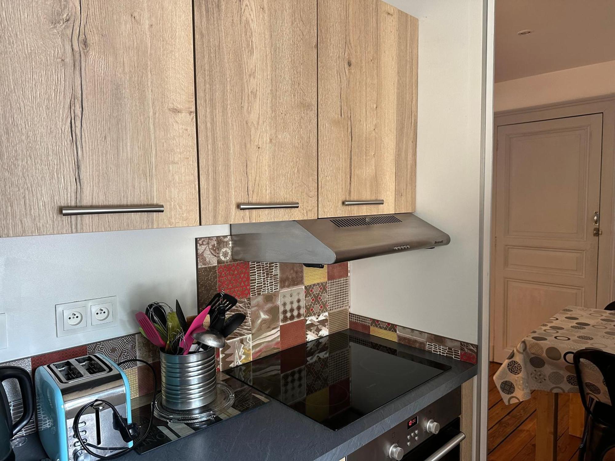 Bel Appartement Luchon Centre Wifi - Climatisation 6 Couchages Bagnères-de-Luchon المظهر الخارجي الصورة